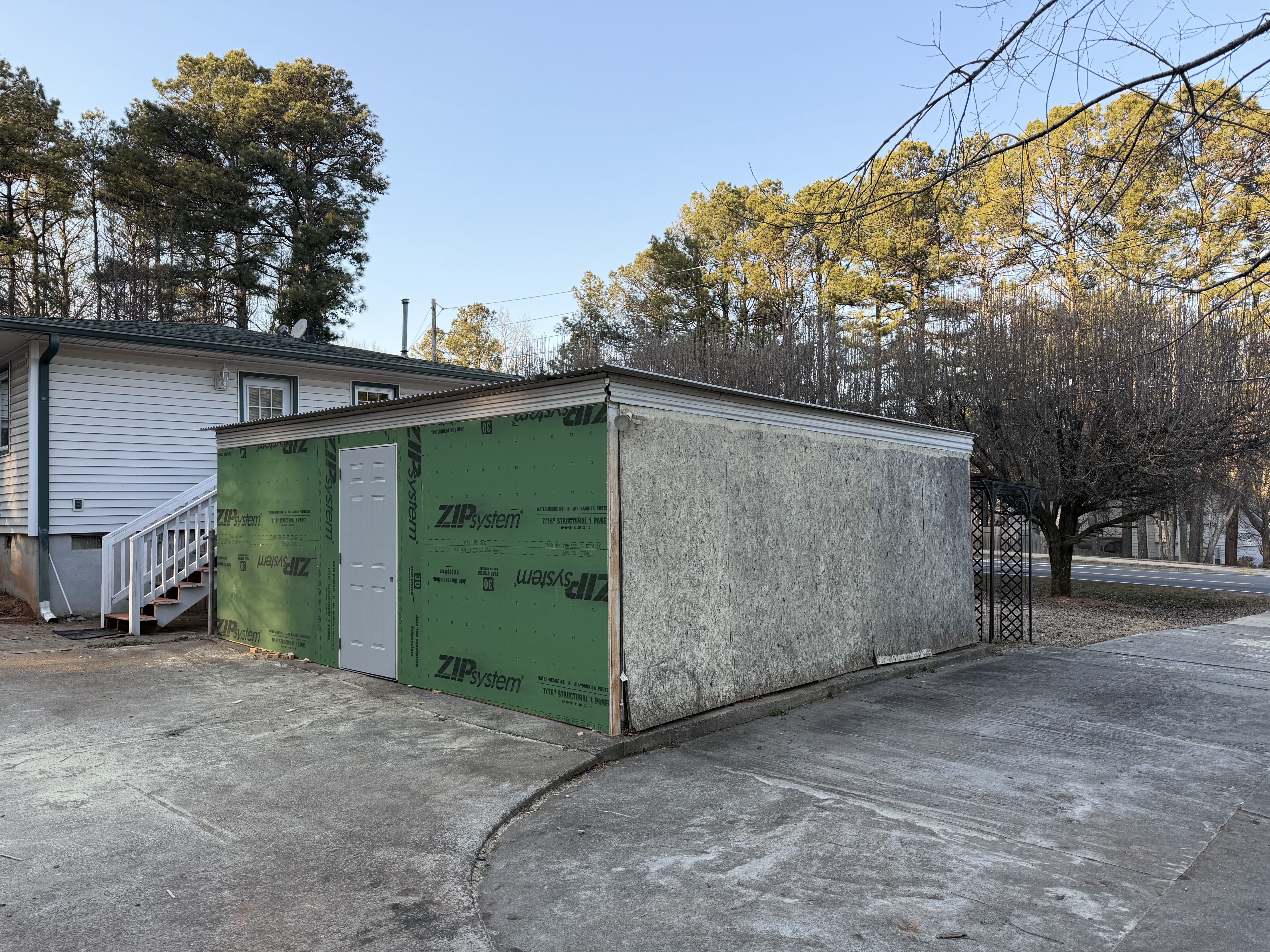 ZIP system sheathing — weatherproofing